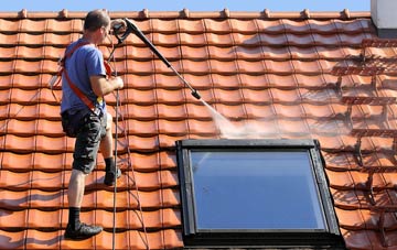 roof cleaning Binniehill, Falkirk
